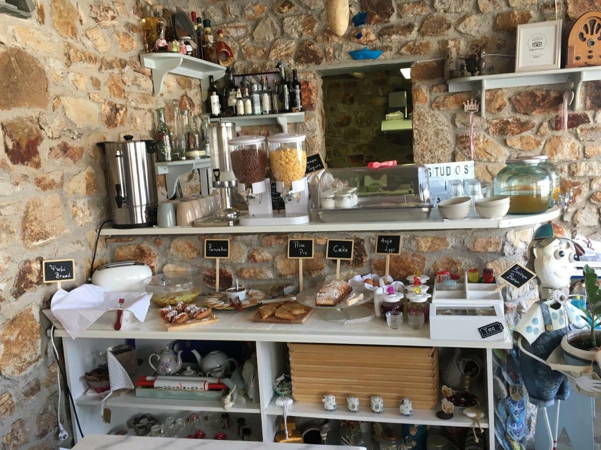 Studios Niovi Serifos Livadi  Buitenkant foto
